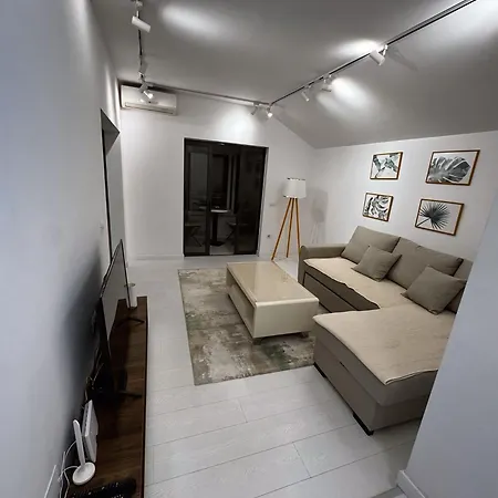 Modern Apartment Tirana Center Exterior photo